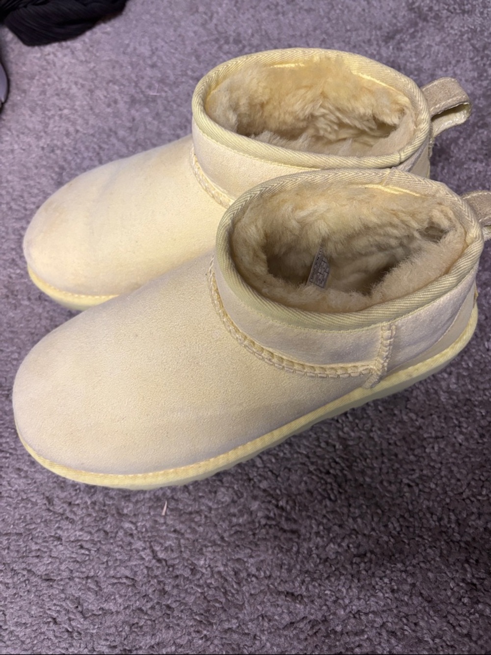 UGG Women's Short Classic Mini Booties in Pale Yellow